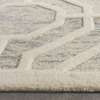 Safavieh Cambridge 726 Light Grey/Ivory Area Rug Detail