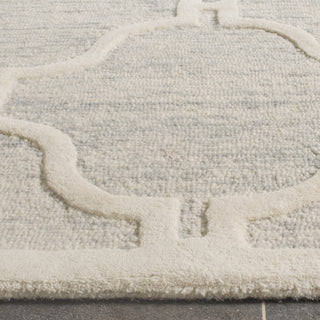 Safavieh Cambridge 727 Light Grey/Ivory Area Rug Detail