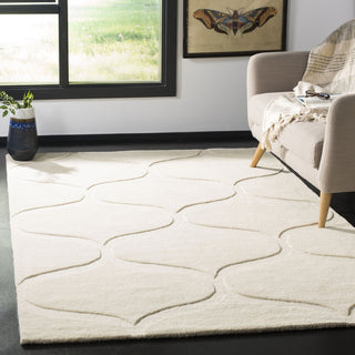 Safavieh Cambridge 730 Ivory/Ivory Area Rug Room Scene Feature