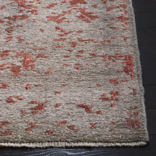 Safavieh Centennial CEN202 Grey/Red Area Rug Detail