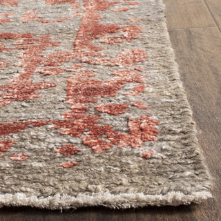 Safavieh Centennial CEN202 Grey/Red Area Rug Detail