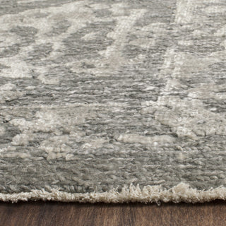 Safavieh Centennial CEN202 Light Grey/Dark Grey Area Rug Detail