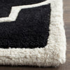 Safavieh Chatham 733 Black/Ivory Area Rug Detail