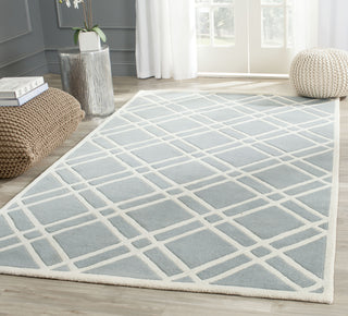 Safavieh Chatham 740 Blue/Ivory Area Rug Room Scene Feature