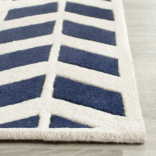 Safavieh Chatham 746 Dark Blue/Ivory Area Rug Detail