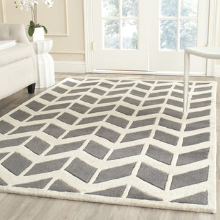 Safavieh Chatham 746 Dark Grey/Ivory Area Rug Room Scene Feature