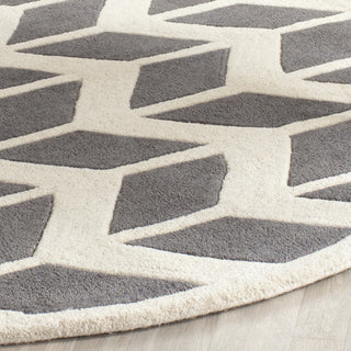 Safavieh Chatham 746 Dark Grey/Ivory Area Rug Detail