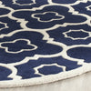 Safavieh Chatham 750 Dark Blue/Ivory Area Rug Detail