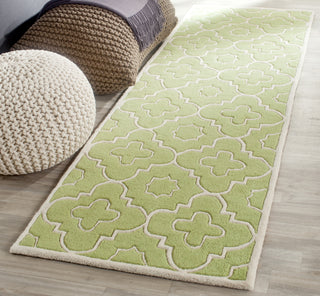 Safavieh Chatham 750 Green/Ivory Area Rug Room Scene