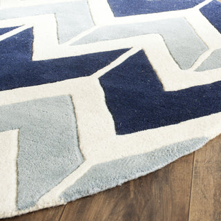 Safavieh Chatham 756 Dark Blue/Light Blue Area Rug Detail