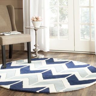 Safavieh Chatham 756 Dark Blue/Light Blue Area Rug Room Scene