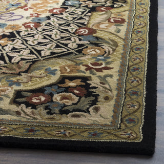 Safavieh Classic Cl304 Black/Gold Area Rug Detail