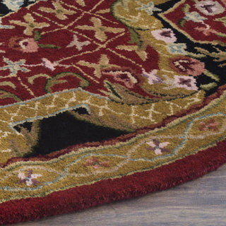 Safavieh Classic Cl304 Burgundy/Black Area Rug Detail