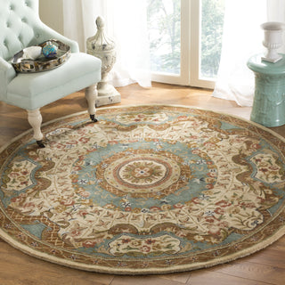 Safavieh Classic Cl304 Ivory/Light Blue Area Rug Room Scene