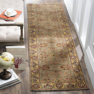 Safavieh Classic Cl324 Light Green/Gold Area Rug Room Scene Feature