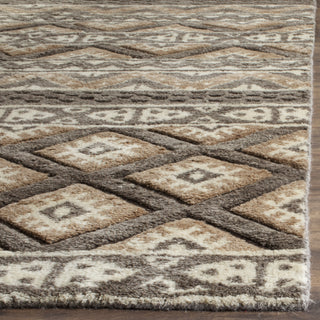 Safavieh Challe CLE319 Camel Area Rug Detail