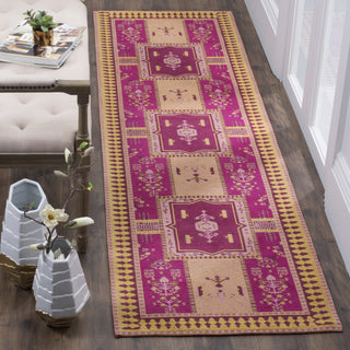 Safavieh Classic Vintage CLV512E Fuchsia/Gold Area Rug  Feature