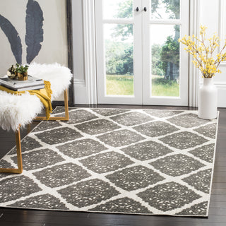 Safavieh Cottage COT907C Cream/Grey Area Rug  Feature