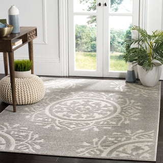 Safavieh Cottage COT930C Grey/Light Grey Area Rug  Feature