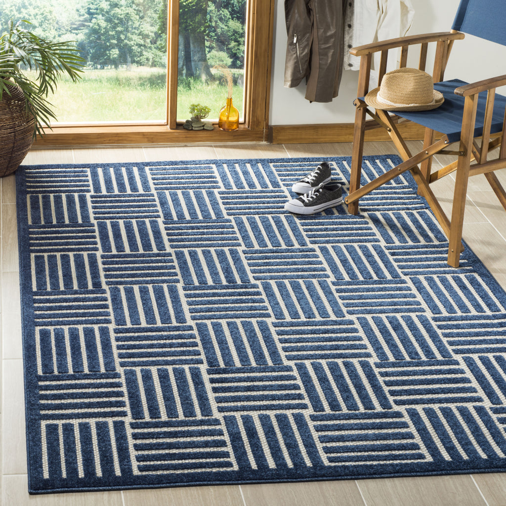 Safavieh Cottage COT942A Blue/Grey Area Rug  Feature