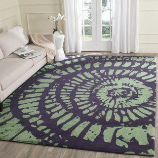 Safavieh Capri 411 Lavander/Sage Area Rug Room Scene