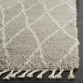 Safavieh Casablanca CSB145 Grey/Ivory Area Rug Detail