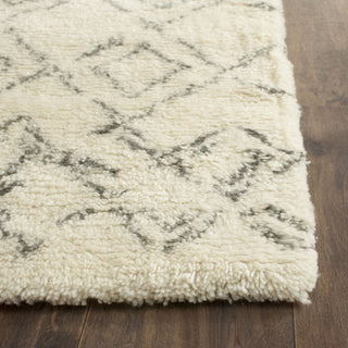 Safavieh Casablanca Shag 845 Ivory/Grey Area Rug Detail