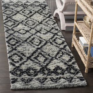 Safavieh Casablanca Shag 845 Grey/Charcoal Area Rug Room Scene