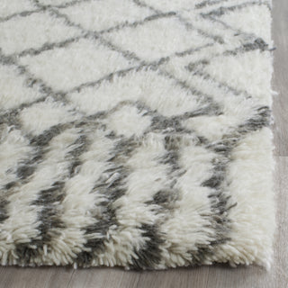 Safavieh Casablanca Shag 894 Ivory/Grey Area Rug Detail