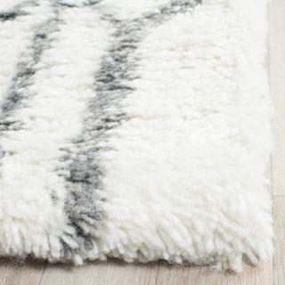 Safavieh Casablanca Shag 894 Ivory/Grey Area Rug Detail