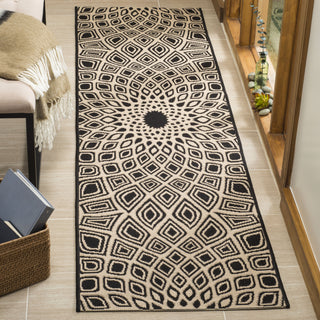 Safavieh Courtyard CY6616 Black/Beige Area Rug 