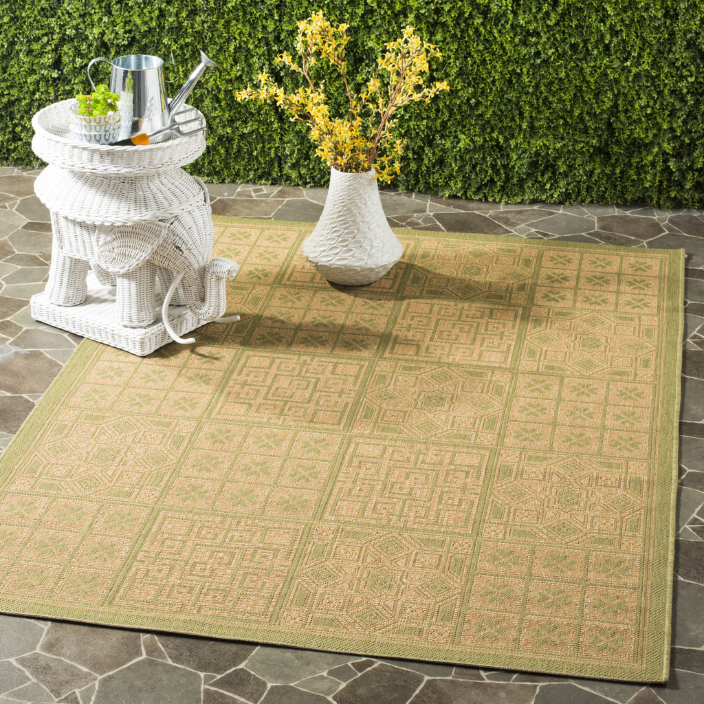 Safavieh Courtyard CY6947 Green/Natural Area Rug  Feature