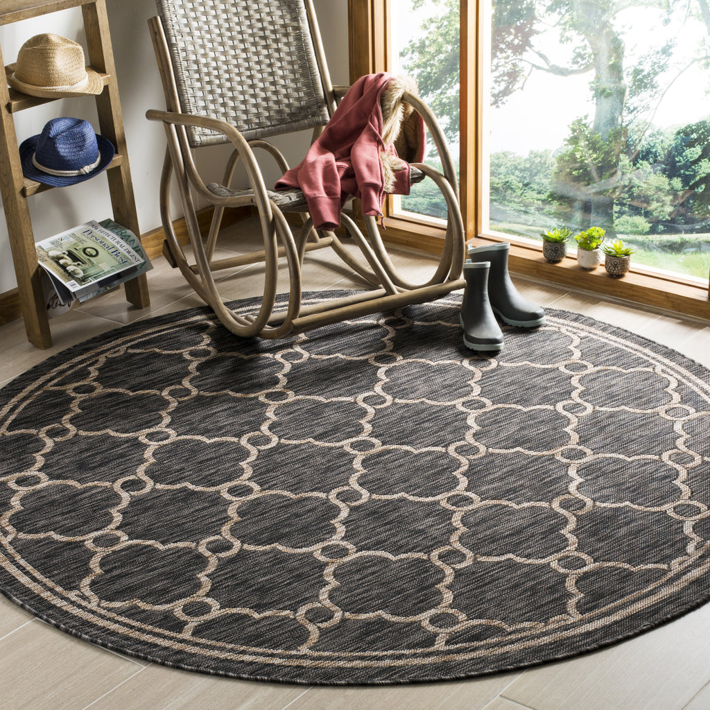 Safavieh Courtyard CY8471 Natural/Black Area Rug  Feature