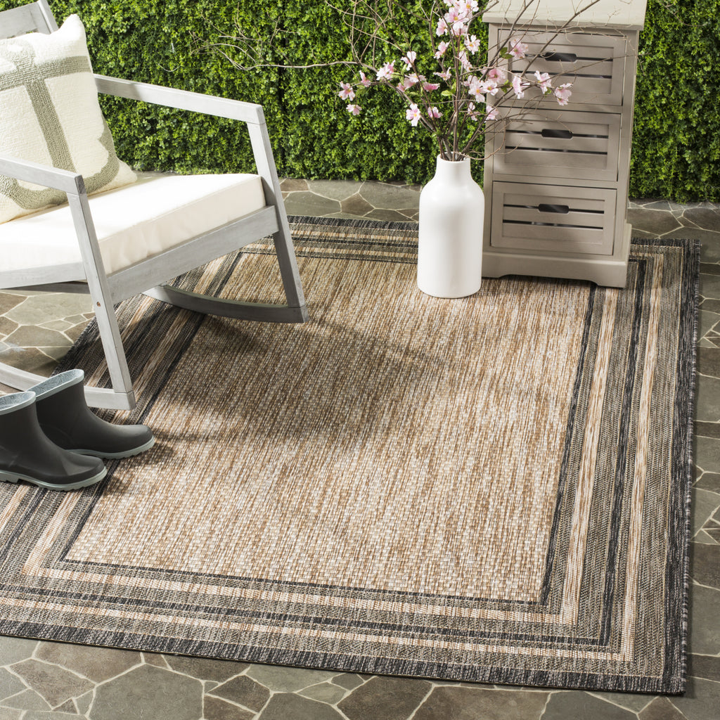Safavieh Courtyard CY8475 Natural/Black Area Rug  Feature