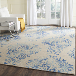 Safavieh Dip Dye 516 Beige/Blue Area Rug Room Scene