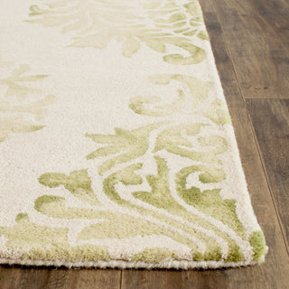 Safavieh Dip Dye 516 Beige/Green Area Rug Detail