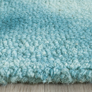 Safavieh Dip Dye 535 Turquoise/Ivory Area Rug Detail