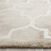 Safavieh Dip Dye 535 Beige/Ivory Area Rug Detail