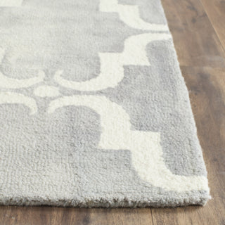 Safavieh Dip Dye 536 Grey/Ivory Area Rug Detail