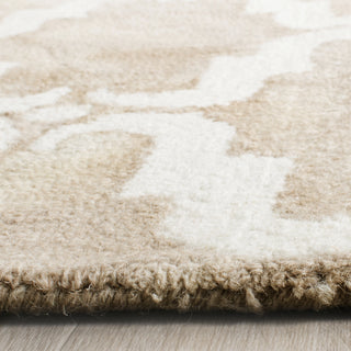 Safavieh Dip Dye 536 Beige/Ivory Area Rug Detail