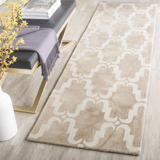 Safavieh Dip Dye 536 Beige/Ivory Area Rug Room Scene