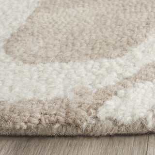 Safavieh Dip Dye 536 Beige/Ivory Area Rug Detail