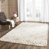 Safavieh Dip Dye 537 Beige/Ivory Area Rug Room Scene Feature