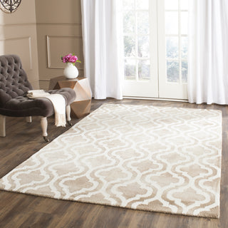 Safavieh Dip Dye 537 Beige/Ivory Area Rug Room Scene Feature