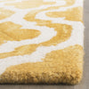 Safavieh Dip Dye 537 Gold/Ivory Area Rug Detail