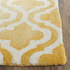 Safavieh Dip Dye 537 Gold/Ivory Area Rug Detail