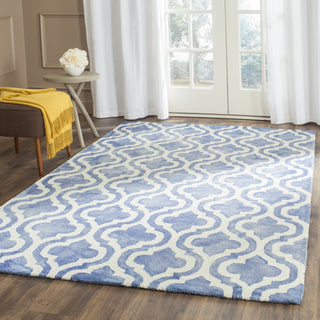 Safavieh Dip Dye 537 Blue/Ivory Area Rug Room Scene Feature