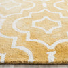 Safavieh Dip Dye 538 Gold/Ivory Area Rug Detail