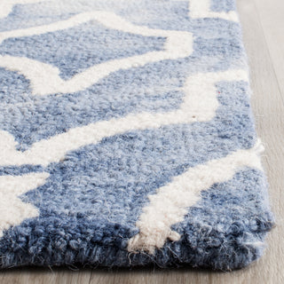 Safavieh Dip Dye 538 Blue/Ivory Area Rug Detail