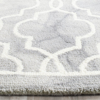 Safavieh Dip Dye 539 Grey/Ivory Area Rug Detail